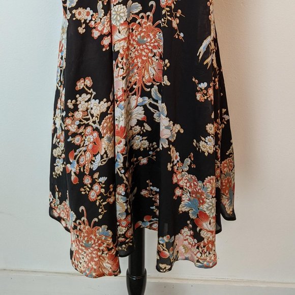 Party! Boho Shift Dress - Picture 4 of 12